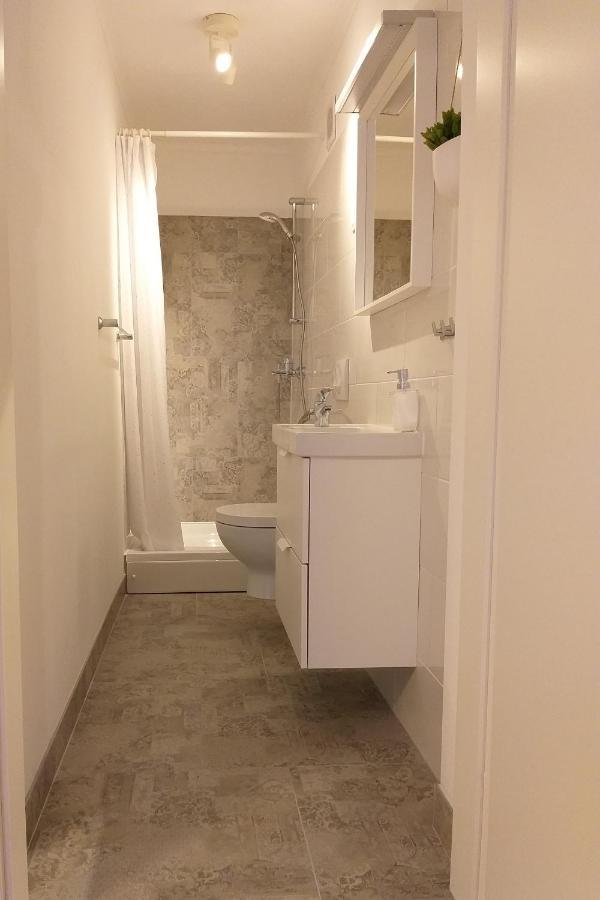 Double Room Njivice 17010A Eksteriør billede